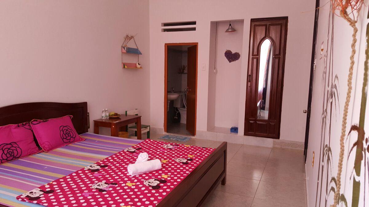 Little Home Hostel Vinh Hai Εξωτερικό φωτογραφία