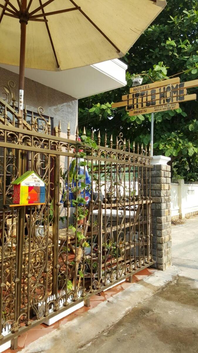 Little Home Hostel Vinh Hai Εξωτερικό φωτογραφία